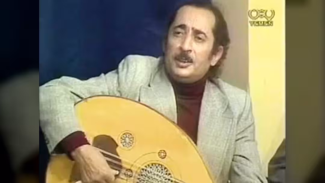 نشوان نيوز ينشر أغنية نادرة للفنان علي الآنسي باستقبال الزعيم جمال عبدالناصر