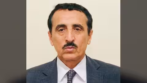 قانون الزكاة الجديد الخمس: يصرفون لأنفسهم وقد اخذوا الجمل بما حمل