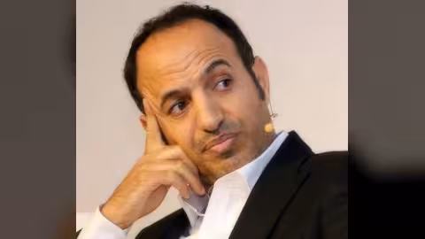 موقف من الهاشمية لا من الهاشميين