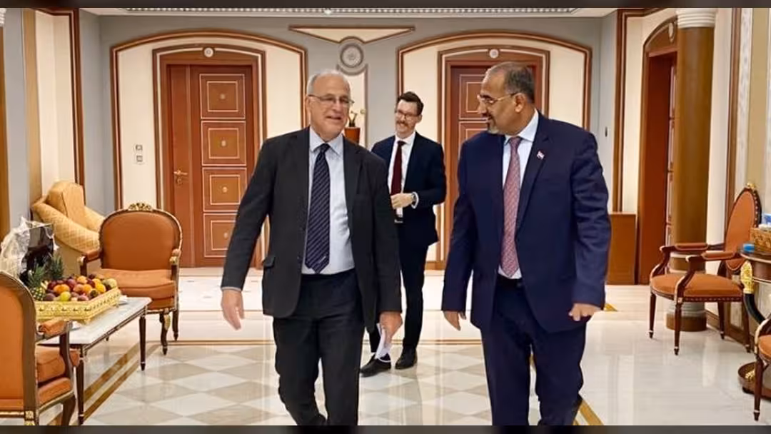 الزبيدي: الأولوية لتشكيل حكومة جديدة مناصفة ونثمن جهود السعودية