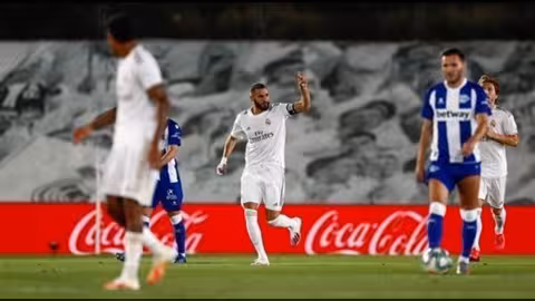 ريال مدريد يهزم ألافيس ويقترب من التتويج بلقب الدوري الإسباني.. فيديو