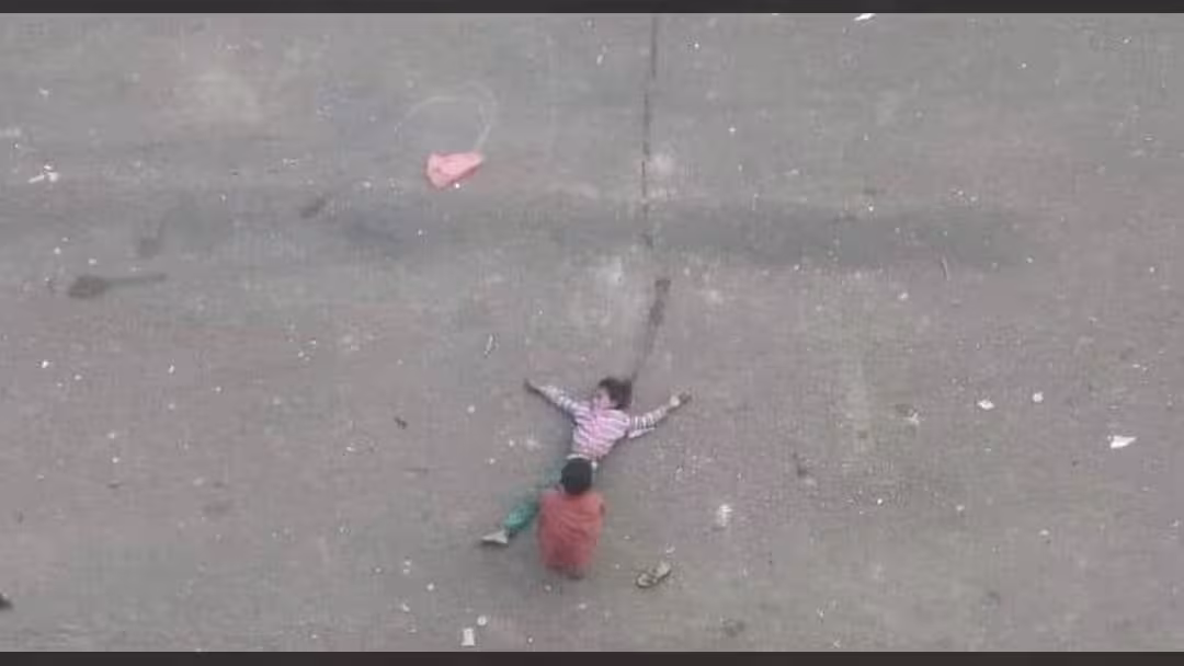 تقرير: قناصة الحوثيين يستهدفون طفلاً في تعز كل 5 أيام منذ 5 سنوات