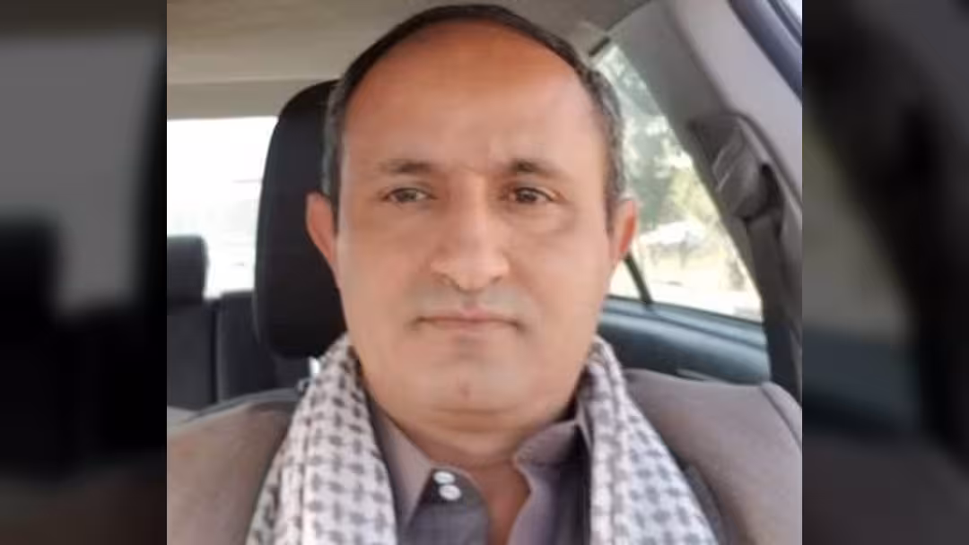 عبدالعزيز المقالح.. تغريبة الحزن اليماني: الشعر كسياحة في الأعصاب
