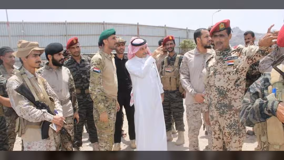 اللجنة السعودية تواصل لقاءاتها الميدانية في عدن لمتابعة اتفاق الرياض