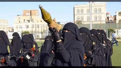 تجنيد الحوثيين للنساء بين المهام والآثار المأساوية