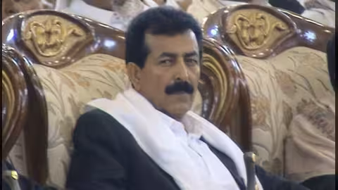 محافظ الجوف حسين العجي هامة ومسيرة!!