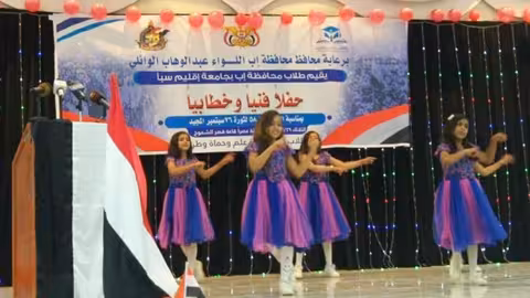 طلاب محافظة إب في مأرب يحتفون بالعيد الـ58 لثورة سبتمبر