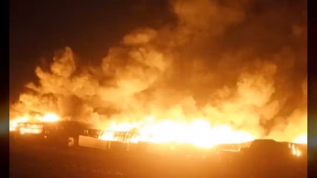 Video: Houthis bombing largest industrial complex in Hodeidah