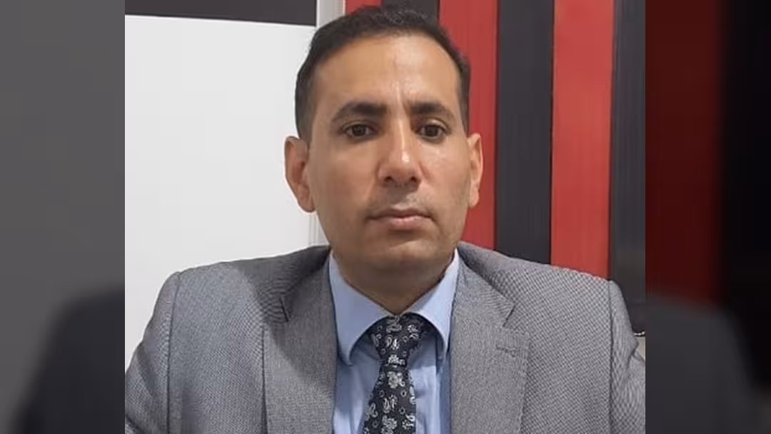 "عصابة إرهابية".. تنهب ولا تهب