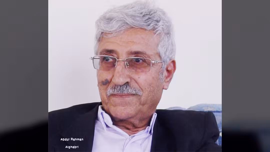 الدكتور عبدالعزيز المقالح.. الرمز والإنسان