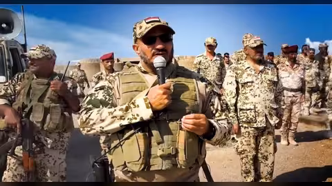 طارق صالح: صواريخ إيرانية لإرهاب يقصف عدن ويحتل صنعاء