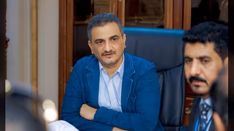 محافظ عدن يناقش ترتيبات الاستقبال: وصول الحكومة الأسبوع الجاري