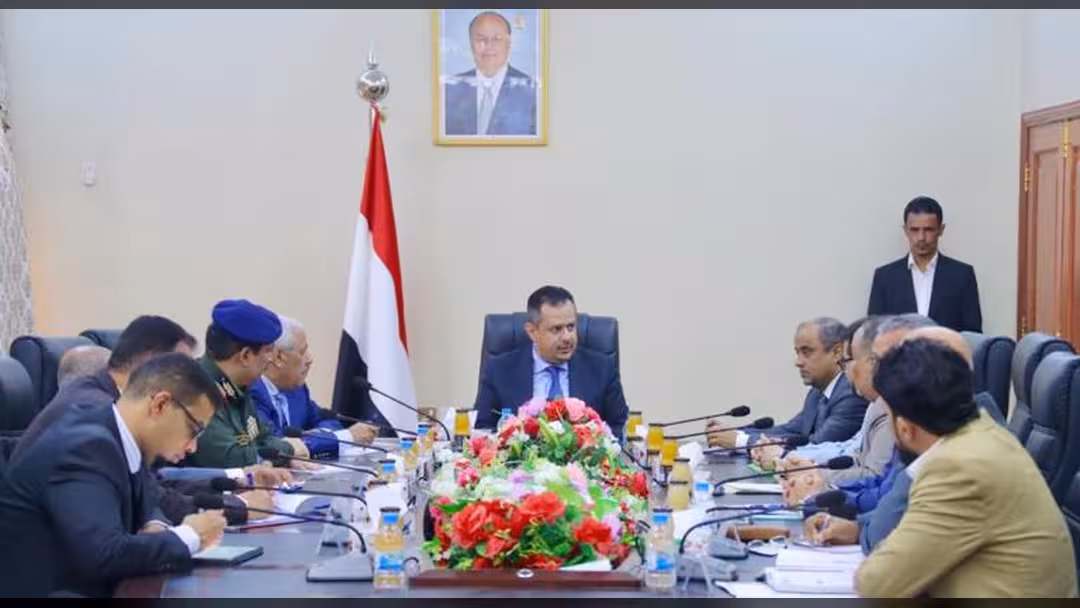 تشكيل لجنة وزارية للنزول إلى المنافذ.. ورئيس الحكومة: لا تهاون مع الفساد
