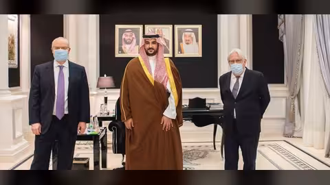 غريفيث يكشف حصيلة زيارته الرياض: فرصة لدعم التسوية يقابلها تصعيد