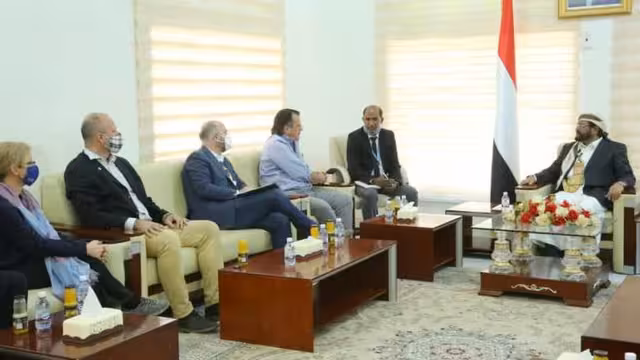 محافظ مأرب: صاروخ باليستي كل يومين تستهدف به مليشيات الحوثي المدينة