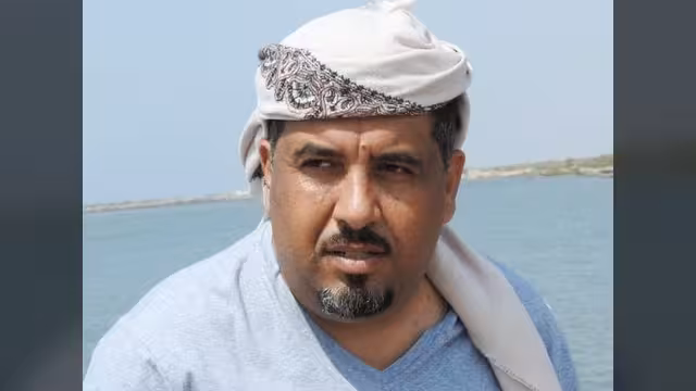 بين الألم والأمل لي كلمة