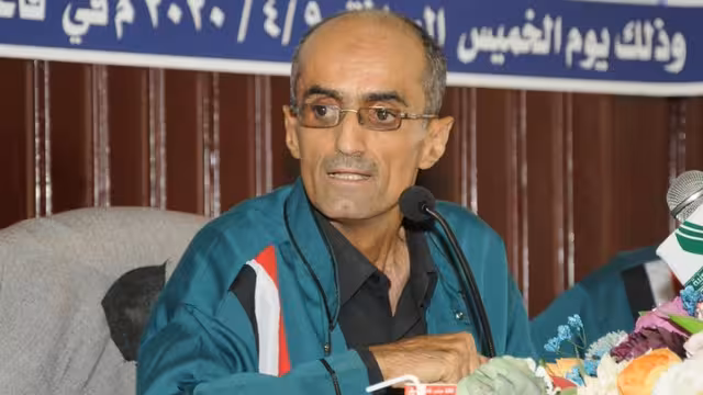 الدكتور الراحل محمد الكامل.. كيف رفض إغلاق قسم التاريخ بجامعة صنعاء؟
