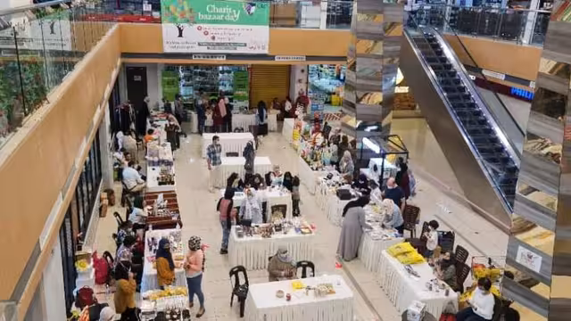 باراز خيري في ماليزيا لدعم النازحين في اليمن