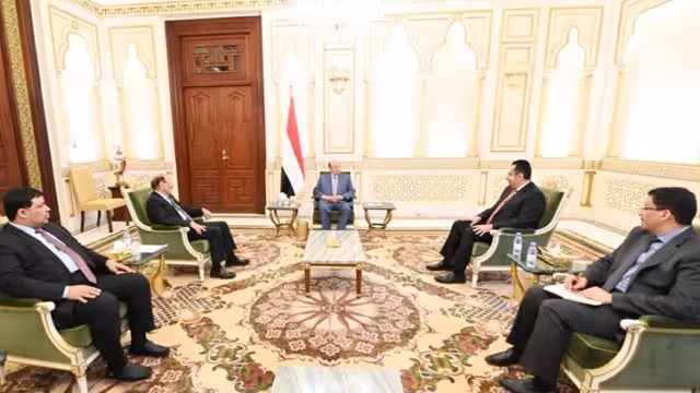 هادي: لا يمكن قبول محاولات فرض ميلشيات الحوثي خدمة لأجندة إيران