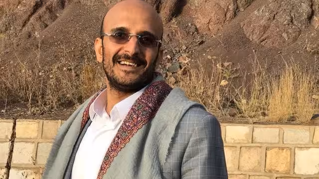 طارق صالح لشقيقه محمد بسجون "الكهنوت": السعادة حتى تنتصر على سجانك