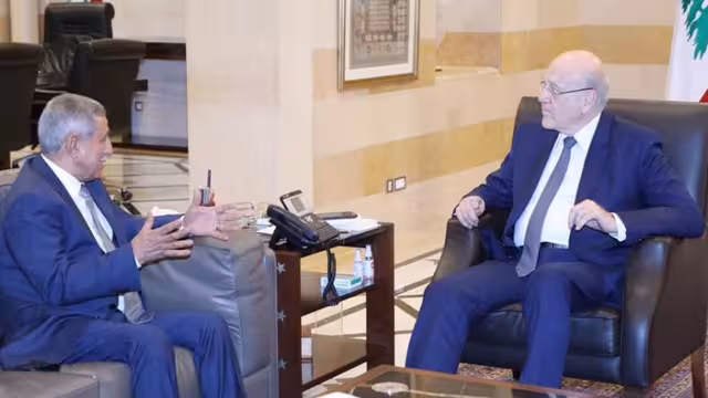 سفير اليمن الدعيس يلتقي رئيس الحكومة اللبنانية ويسلمه رسالة