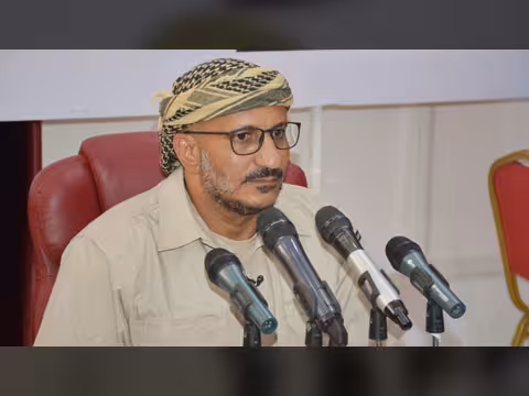 ما الذي تحمله تحركات طارق صالح الأخيرة في اليمن؟
