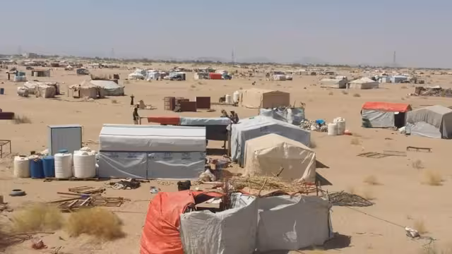 تقرير يكشف عدد النازحين في اليمن بين يناير 2015 ومارس 2023