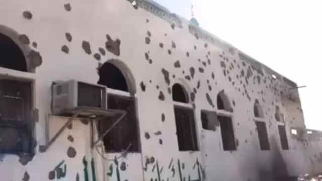 شبوة: شهداء وجرحى بصاروخ باليستي للحوثيين استهدف مسجد معسكر العلم