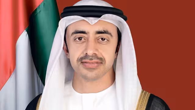 إيران تهاتف خارجية الإمارات بعد اعتراض الأخيرة طائرات حوثية