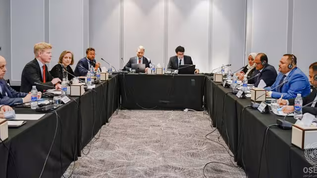 المبعوث الأممي يختتم الأسبوع الثالث من المشاورات مع قيادات يمنية