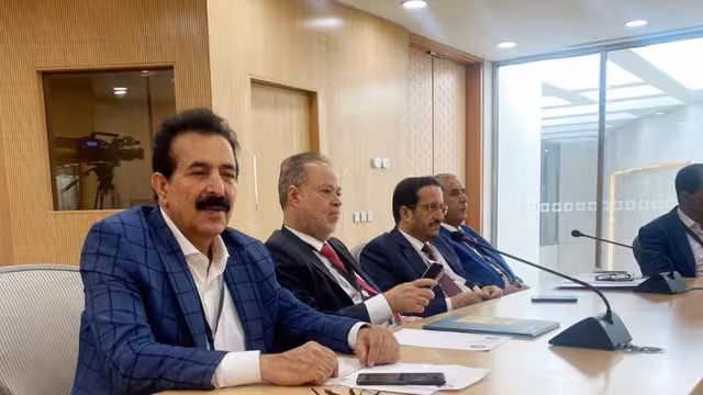اللواء العواضي يناشد قادة دول الخليج إعطاء تسهيلات استثنائية للعمالة اليمنية