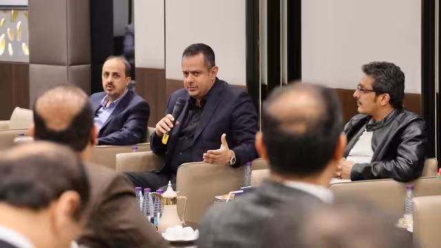 معين عبدالملك: المعني الحقيقي للمشاورات في الرياض بناء موقف موحد