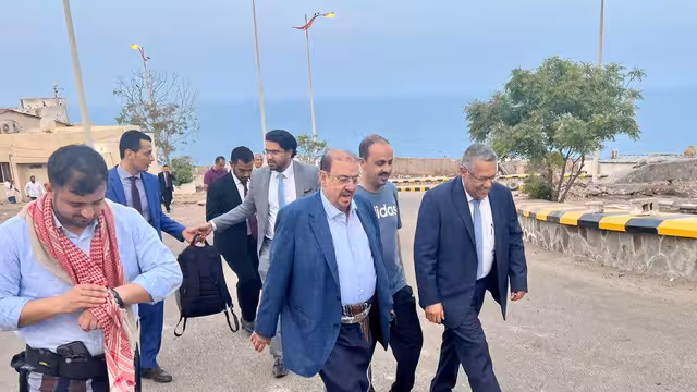 عدن: اجتماع رئاسة البرلمان ووصول رئيس مجلس الشورى