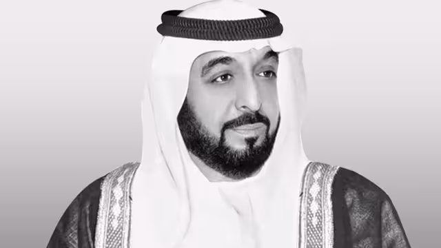 رحيل الشيخ خليفة بن زايد رئيس الإمارات - السيرة الذاتية