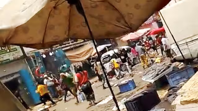 أطباء بلا حدود تكشف حصيلة تفجير عدن والأمن يضبط مشتبهين