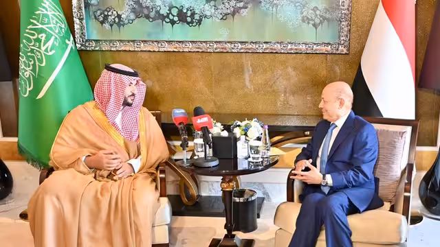 السعودية تبلغ العليمي خطة مسار سريع لدعم اليمن بـ17 مشروعاً