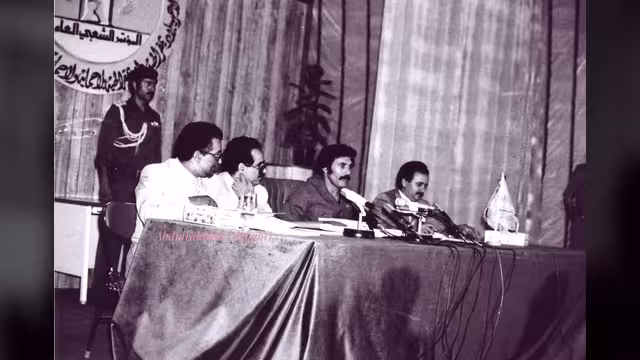 صور من قاعة تأسيس المؤتمر الشعبي العام 1982 بعدسة الغابري