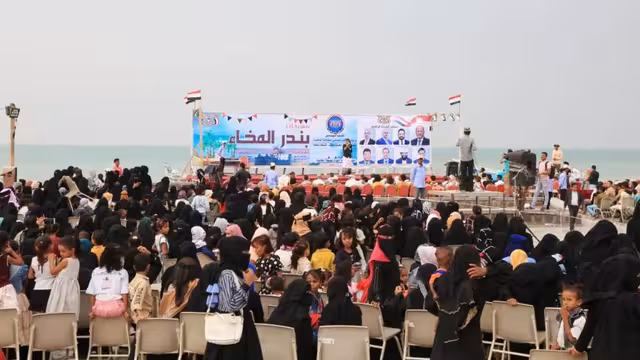 بالصور - انطلاق مهرجان بندر المخا في إطار احتفالات ثورة أكتوبر