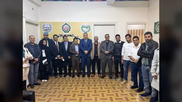 الشاعر اليمني عبدالعزيز الزراعي رئيساً للصالون الثقافي باتحاد شباب الإبداع والابتكار بالقاهرة