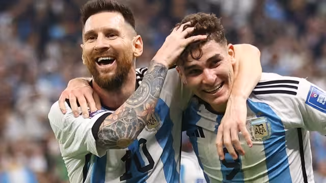 هدفان لمنتخب الأرجنتين أمام كرواتيا.. ميسي يخفف رعب مشجعيه