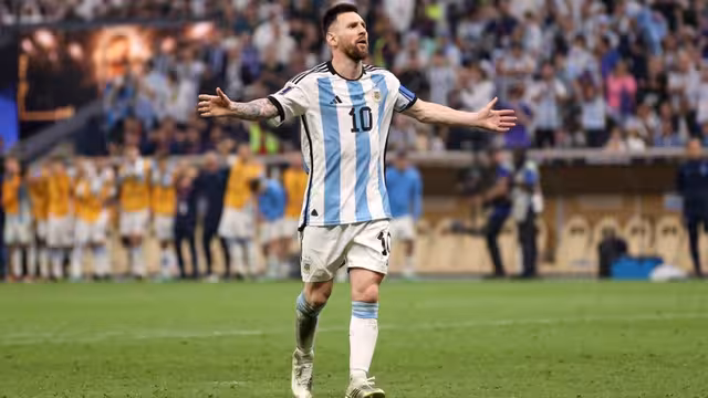 ميسي يحقق حلم الأرجنتين أخيراً بعد نهائي صعب ضد فرنسا