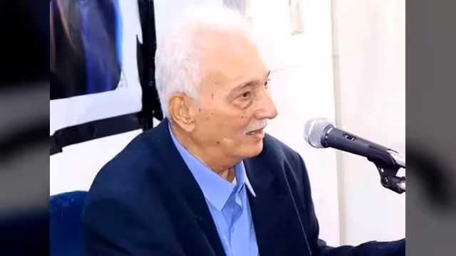 البحرُ والنورس.. إلى الأستاذ الدكتور أحمد علي الهمداني