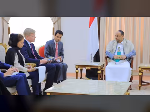 مزاعم الاتفاق مع السعودية.. ضجة حوثية للتغطية على مأزق وتنازلات