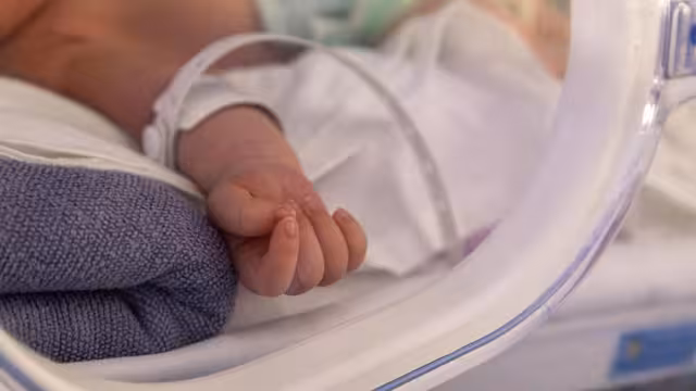 أطباء بلا حدود: النساء الحوامل في تعز يواجهن عقبات مستمرة