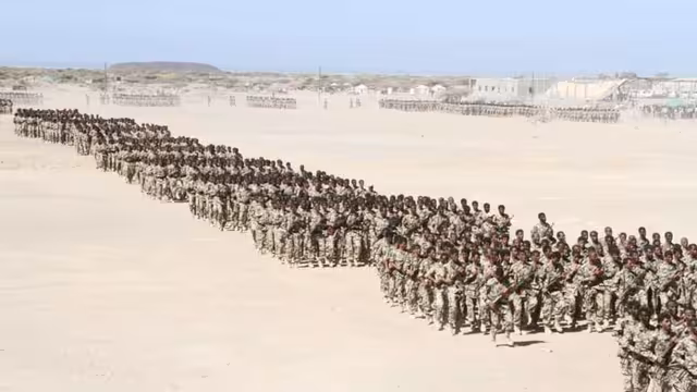 المقاومة الوطنية تدشن العام التدريبي الجديد بدفعات جديدة مشاة وبحرية