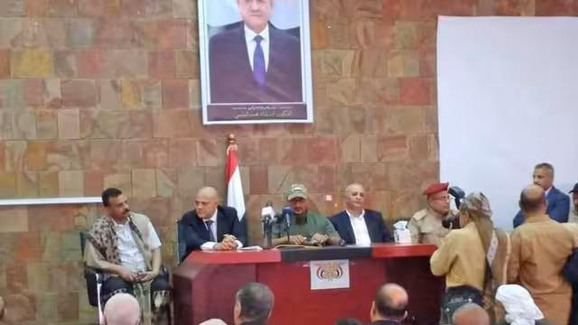 نورت تعز يا فندم طارق