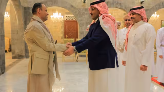 المبادرة السعودية في اليمن واجتماعات صنعاء: نقاط القوة وعقبات الحوثيين (خاص)