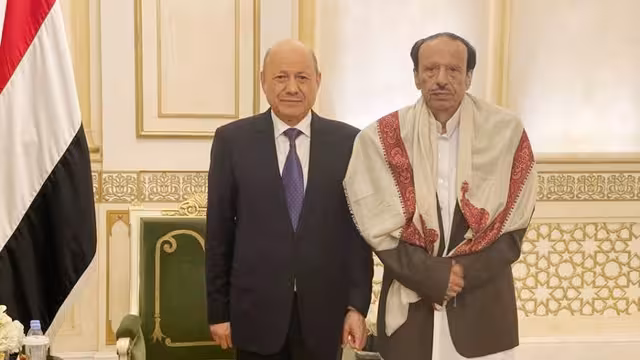 العليمي يزور ناصر هادي بعد عملية جراحية في الرياض