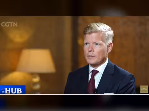 المبعوث الأممي من الصين: الحل في اليمن لا ينحصر بعلاقات السعودية إيران (مقابلة)