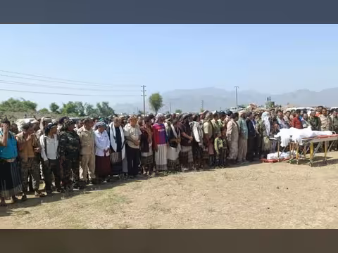 قعطبة تشيع شهداء قصف الحوثيين وسط استمرار التصعيد
